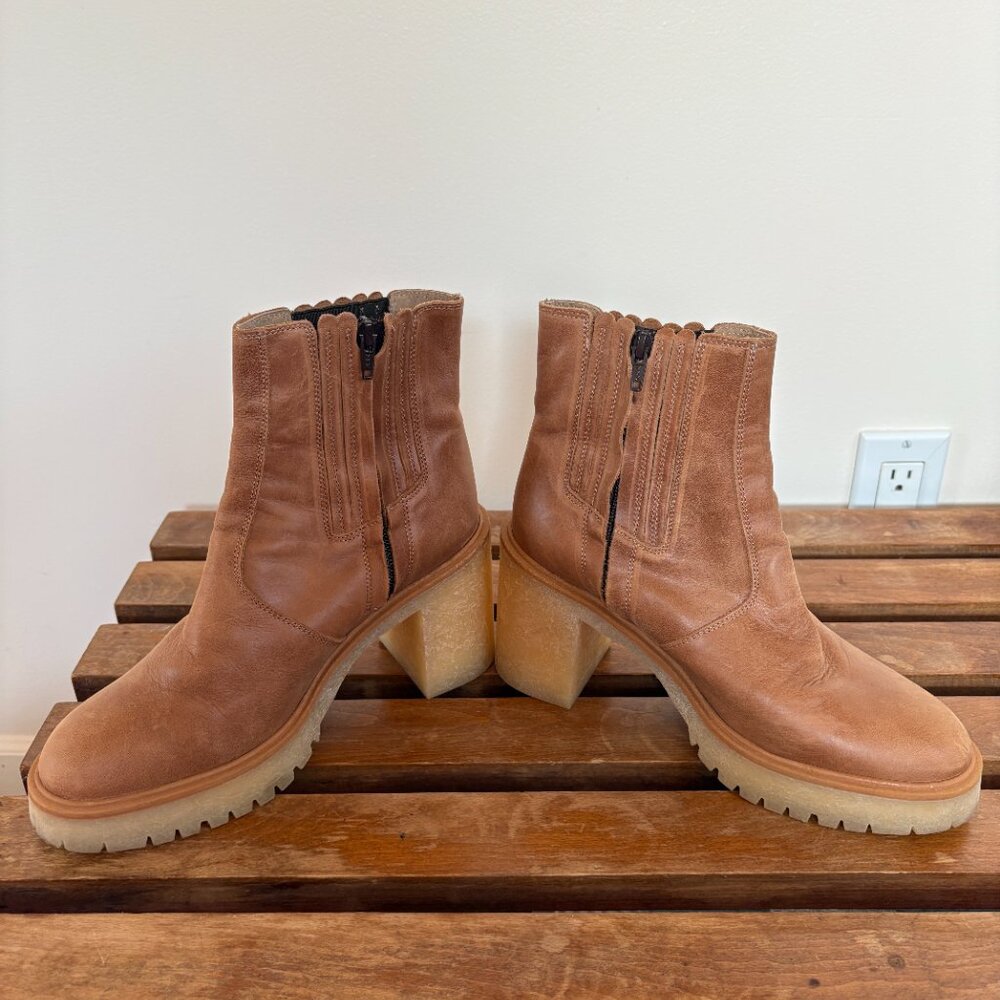Free People Tan Heeled Boots - Picture 4 of 7